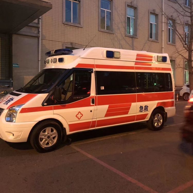 启东夜间租赁救护车护送病人转院：安全转运的 8 大核心注意事项