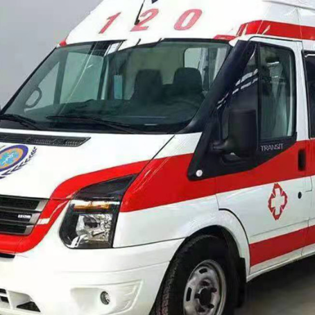 启东非急救护送病人转院租赁救护车的优缺点对比